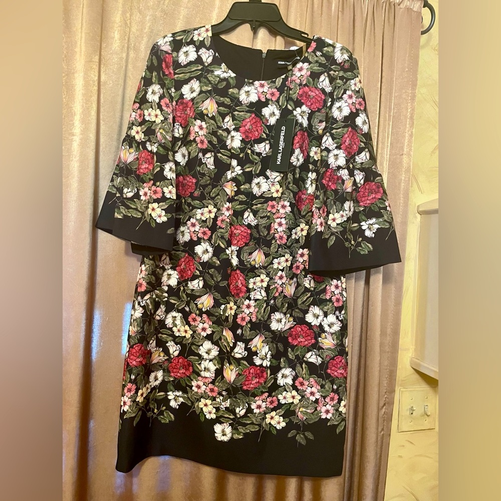 Karl Lagerfeld Paris NWT Floral Bell Sleeve Shift Dress 6 Black Pink